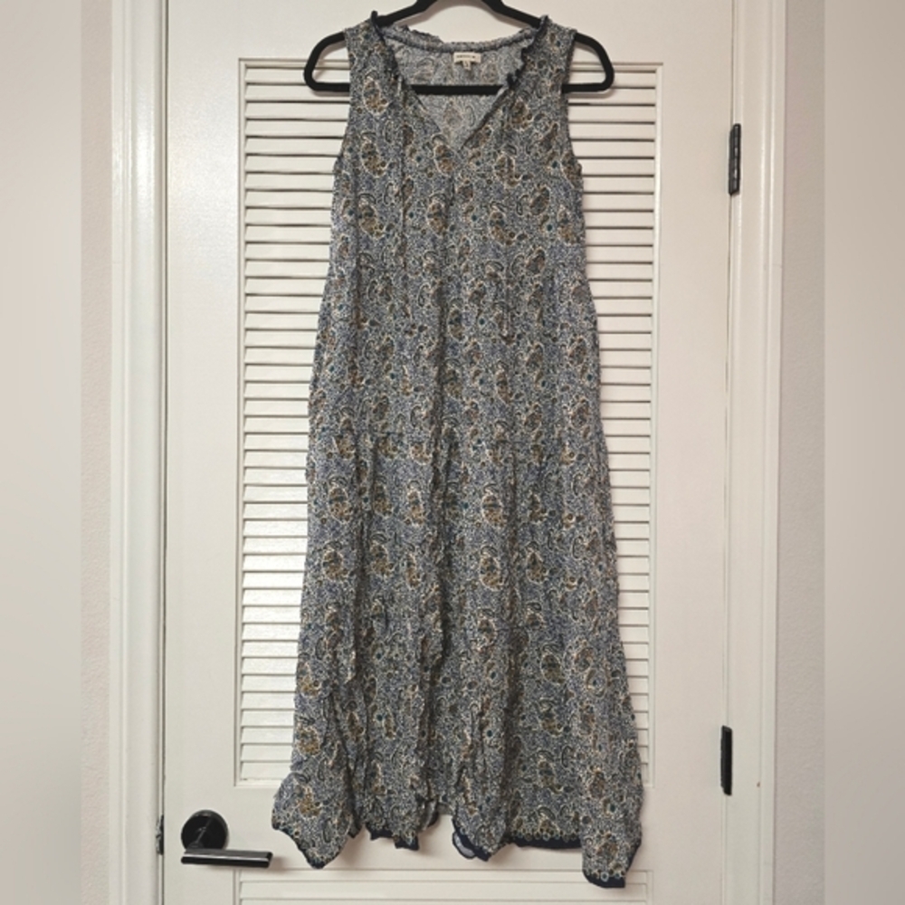Max Studio - Paisley Pattern Sleeveless Maxi Flowly Lightweight Dress